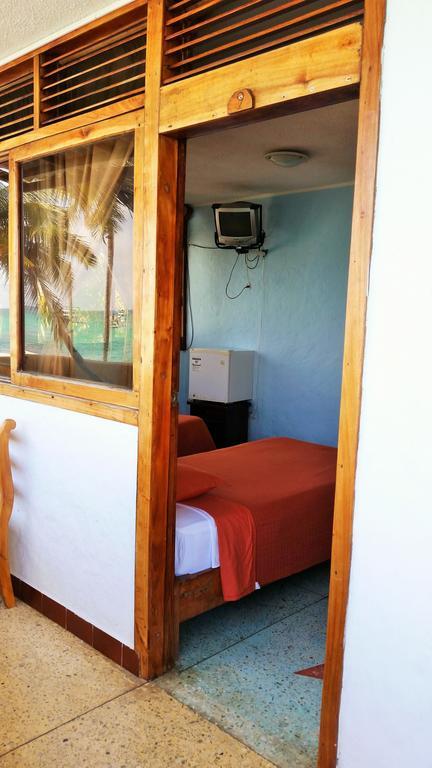 Hostal Estrella De Mar Пуерто Айора Стая снимка